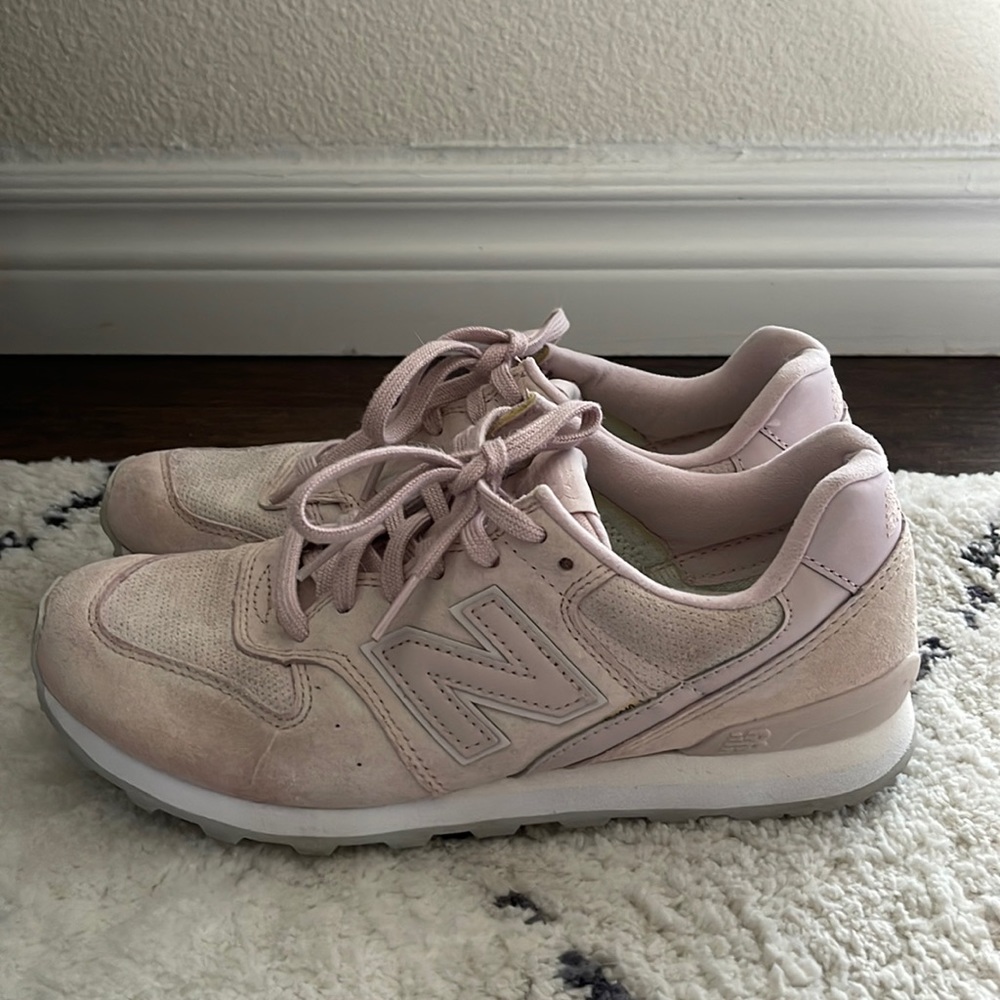 New balance 696 sneakers